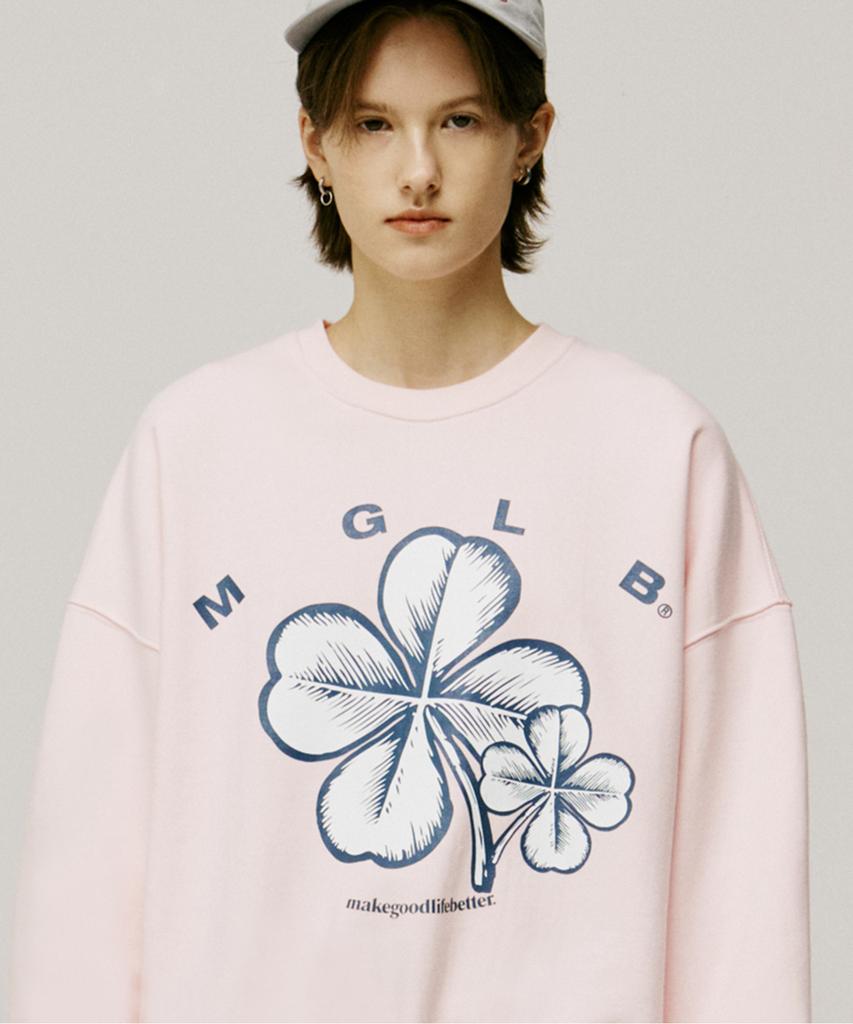 MATCHGLOBE Two-Tone Clover Sweatshirt (Pink)