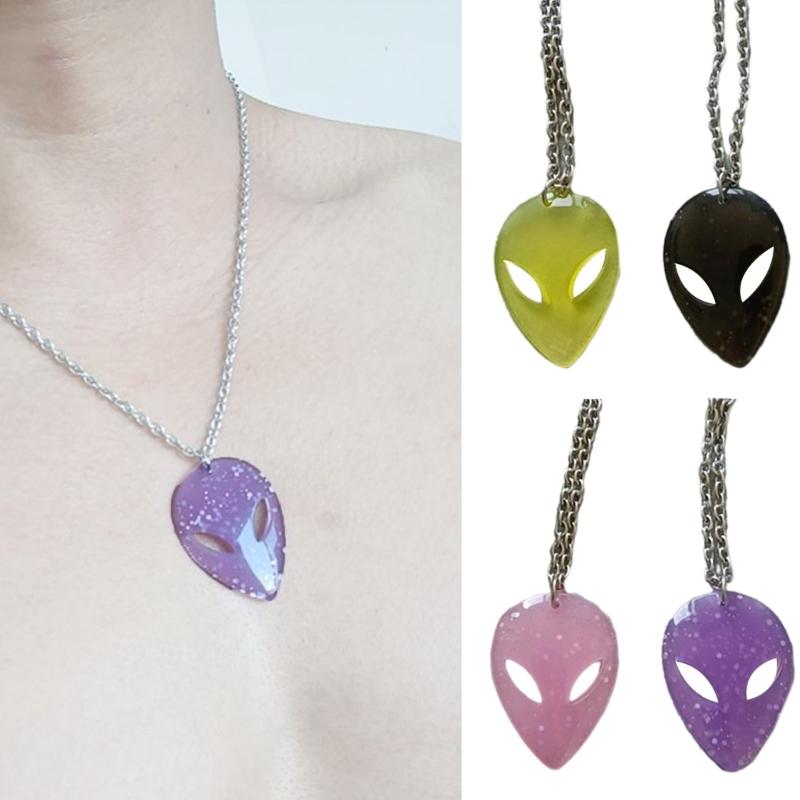 Elegant Geometric Alien Face Necklace for Women Vintage Clavicle Chain Sweet Cool Neck Chain Wedding Party Jewelry