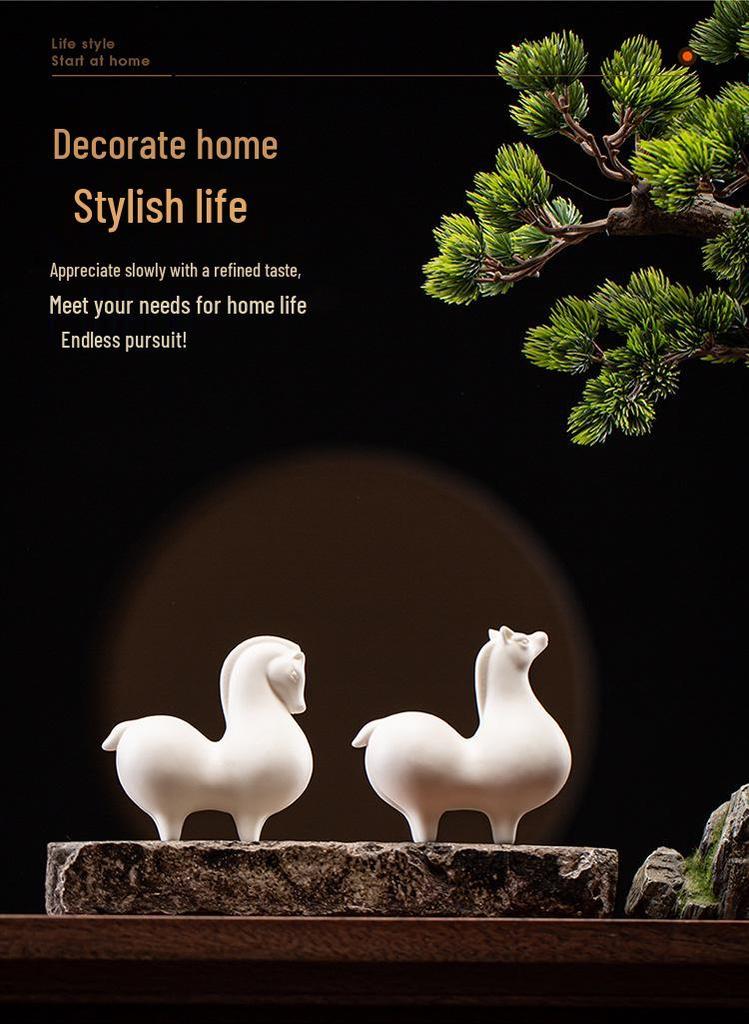 Little Tang Horse Ceramic Tea Pet Ornament - Zodiac Personality Tea Set Accessory for Decoration