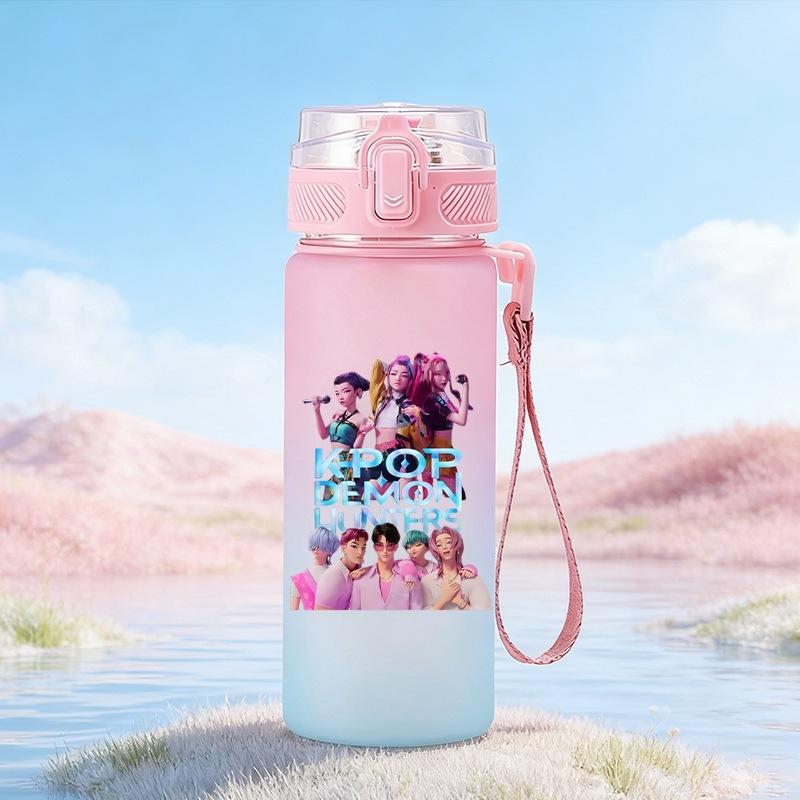 600Ml Water Bottler Cartoon K-Pop Demon Hunters Printed Character Water Cup Large Capacity Outdoor Portable Rope Drinking Bottle for Boy Girl Gift