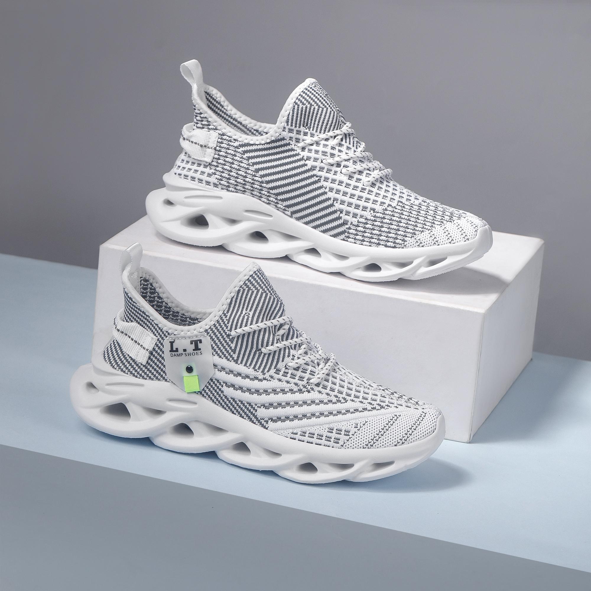 

Мужские кроссовки цвета хаки для бега, повседневные кроссовки, белые кроссовки из дышащей сетки для активного отдыха, мужские легкие амортизирующие спортивные туфли 39 серый белый