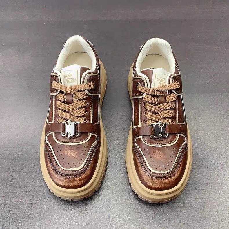 

Old polished thick baseplate shoes women s autumn new college sports and leisure shoes round head lace-up white shoes 40 коричневый