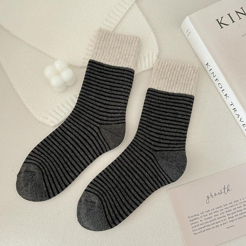 Striped Socks Children S Medium Tube Socks Season Fleece Thickened Terry Long Tube Cotton College Style Socks one size fits all