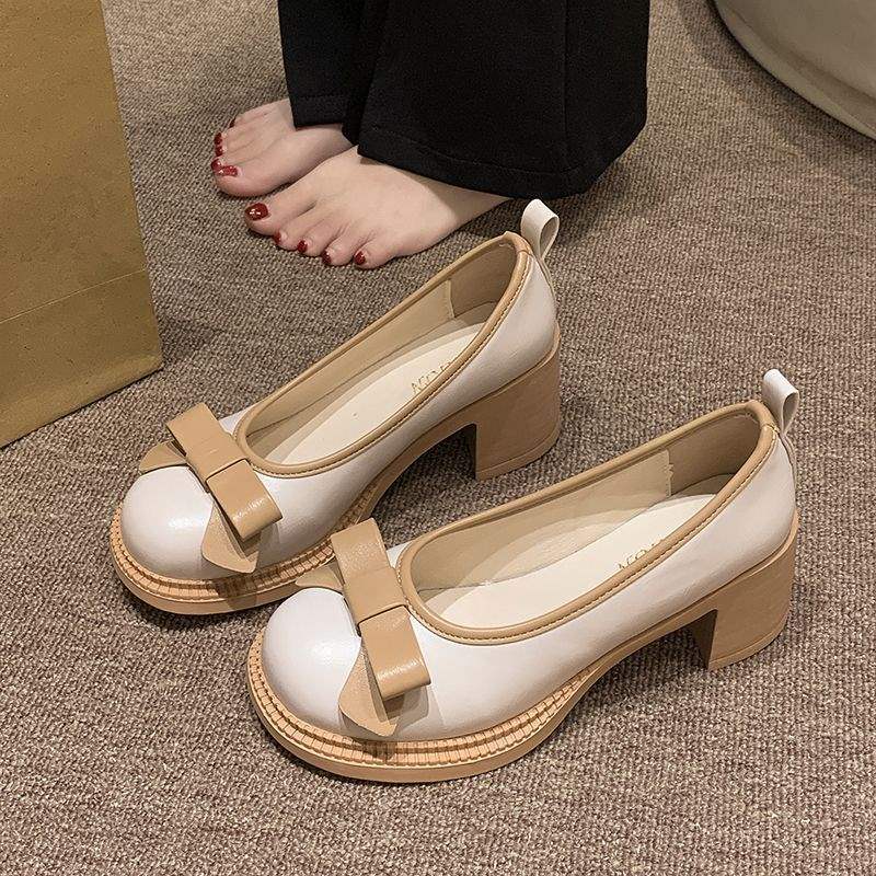 

Large size wide feet 41-43 Mary Jane thick heel high heels women s spring and autumn bow French single shoes 42 40 бежевий