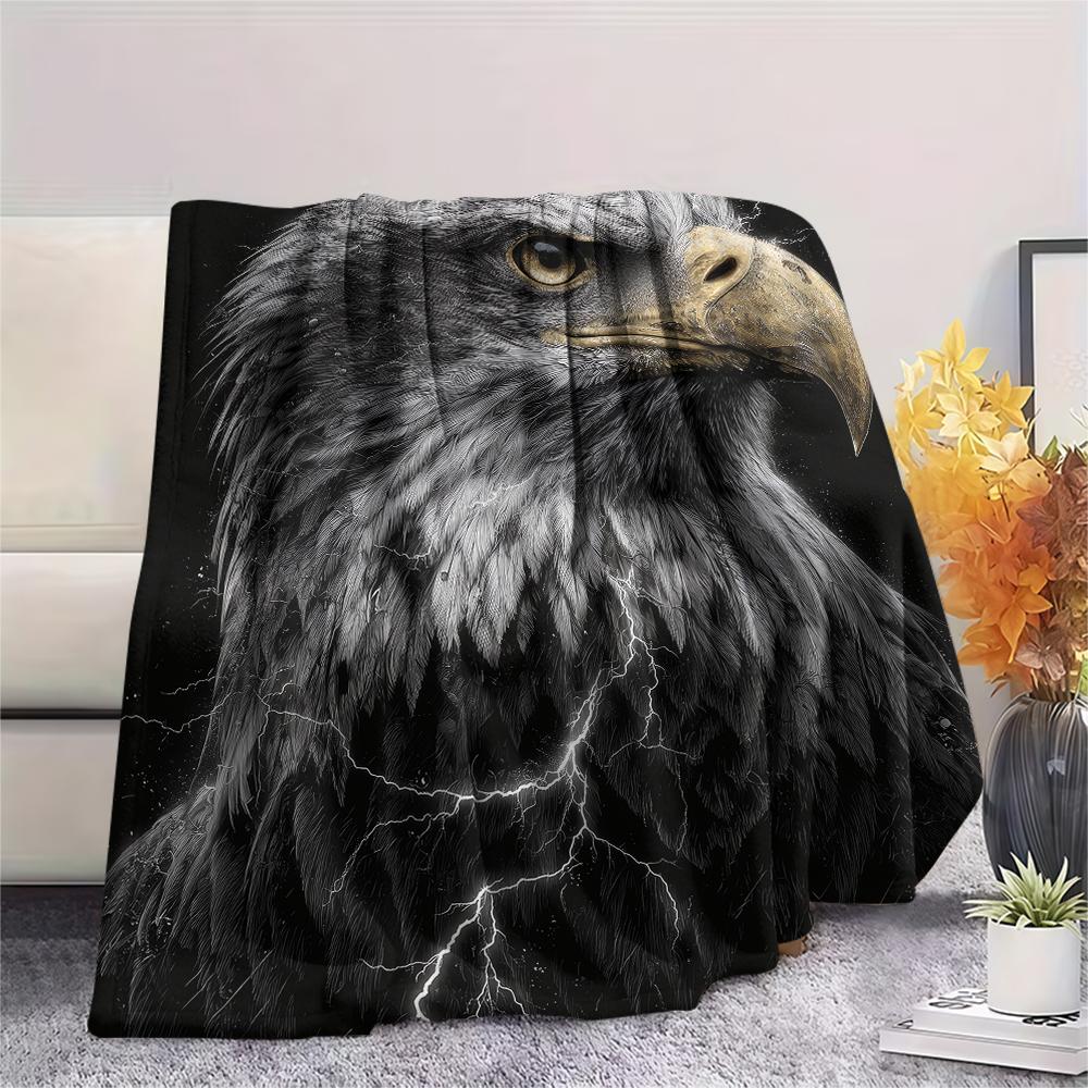 Eagle Print Flannel Blanket, High Quality Comfortable for All Seasons, Home Decor, Warmth and Comfort, Perfect for Christmas Gifts