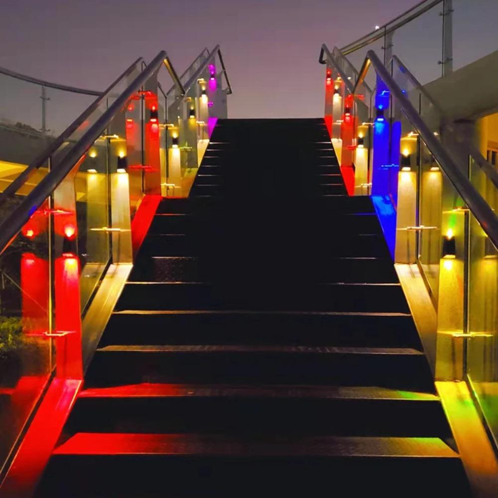 Solar Wandleuchten Außen Garten Zaunleuchten LED Wasserdicht Solar Treppenlicht Auf und Ab 7 Farbwechsel Außen Terrassenlampe