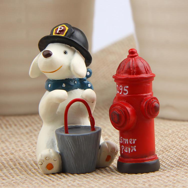Resin Cartoon Dog Fire Hydrant Garden Statue With Creative Design For Gift And Business Promotions