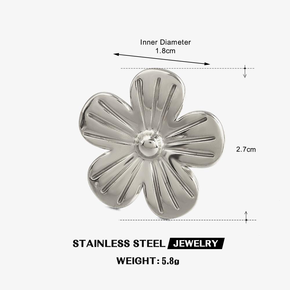 

Hip Hop Personality Stainless Steel 18K Gold-plated Flower Rings for Women Simple Fashion Party Finger Jewelry Accessories Gifts