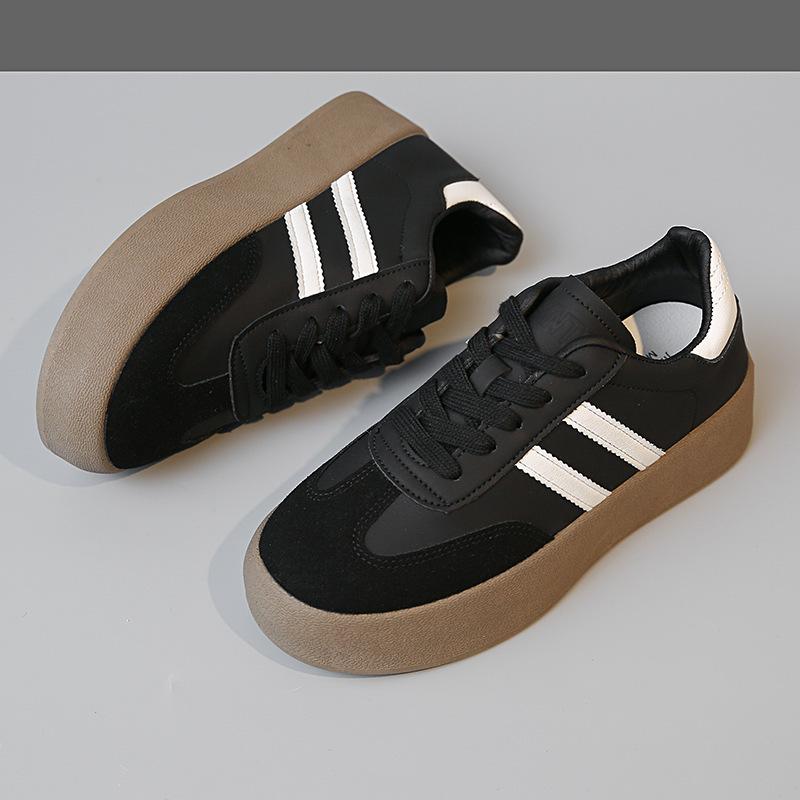 thick-soled German training shoes for women's 2025 autumn new soft-soled versatile white shoes with skirts, casual sports board shoes for women