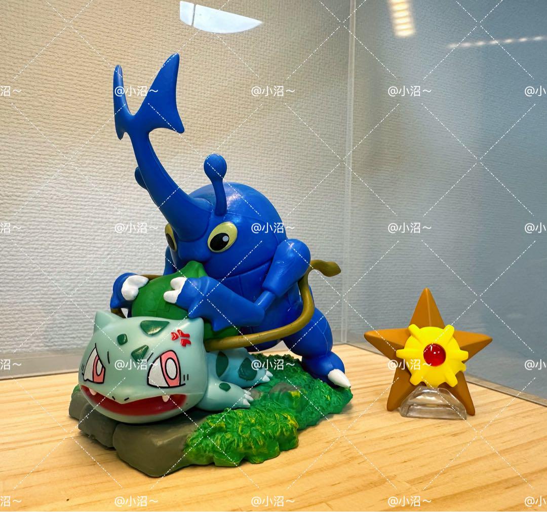 

[USED] Pokemon Figures Bulbasaur & Heracross