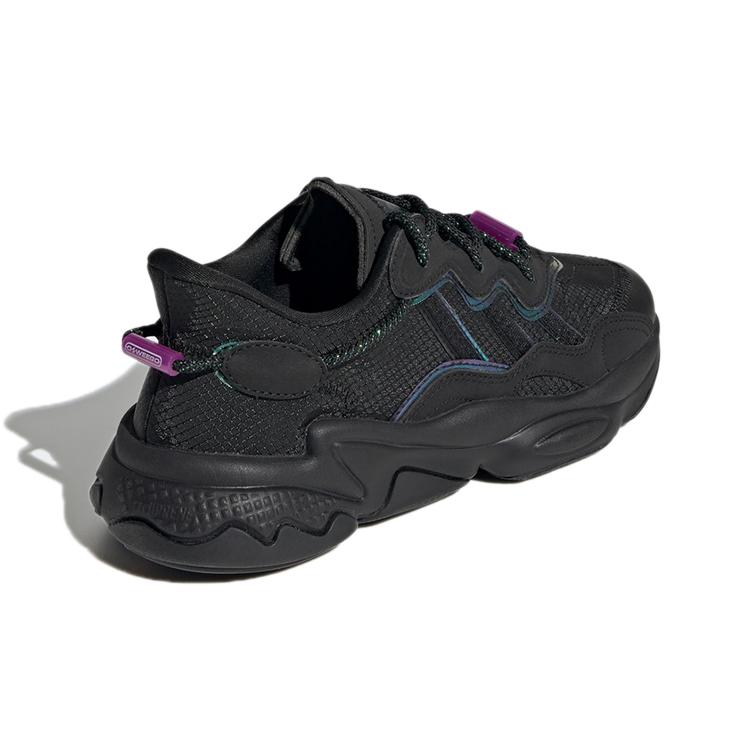 adidas Ozweego