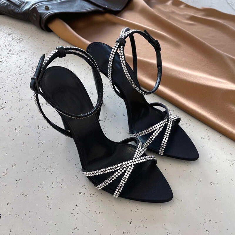 

Fashion All-Matching New Pointy Open Toe Around Diamond Stiletto High Heels Female One-Line Buckle Black Satin Sexy Sandals Female 40