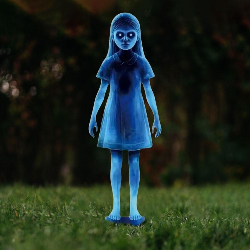 Halloween Metal Yard Signs Ghosts Garden Stake Outdoor Halloween Decorations Spooky Ghost Yard Sign for Lawn Patio Haunted House