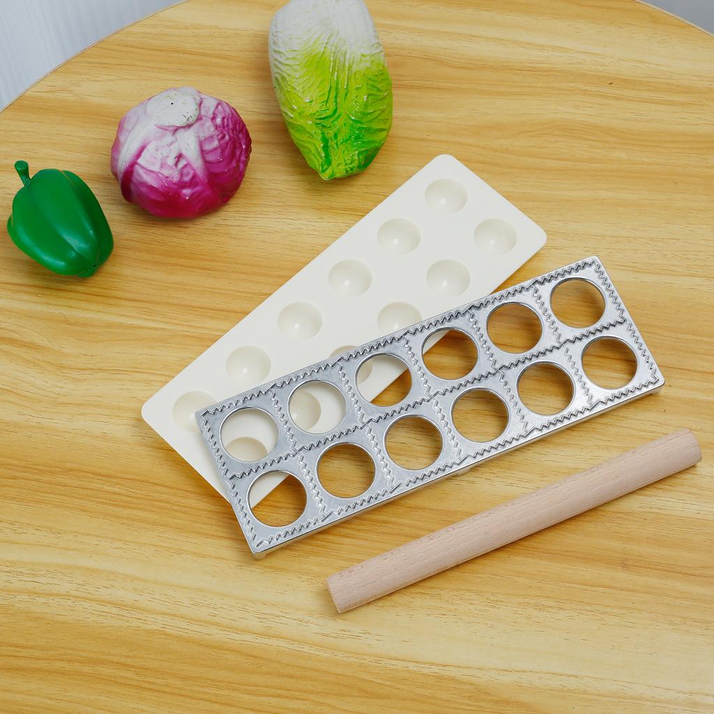 Aluminum Alloy Ravioli Maker 12 Holes Ravioli Tray Dumpling Mold Set with Rolling Pin Homemade Ravioli Maker Press Easy To Use