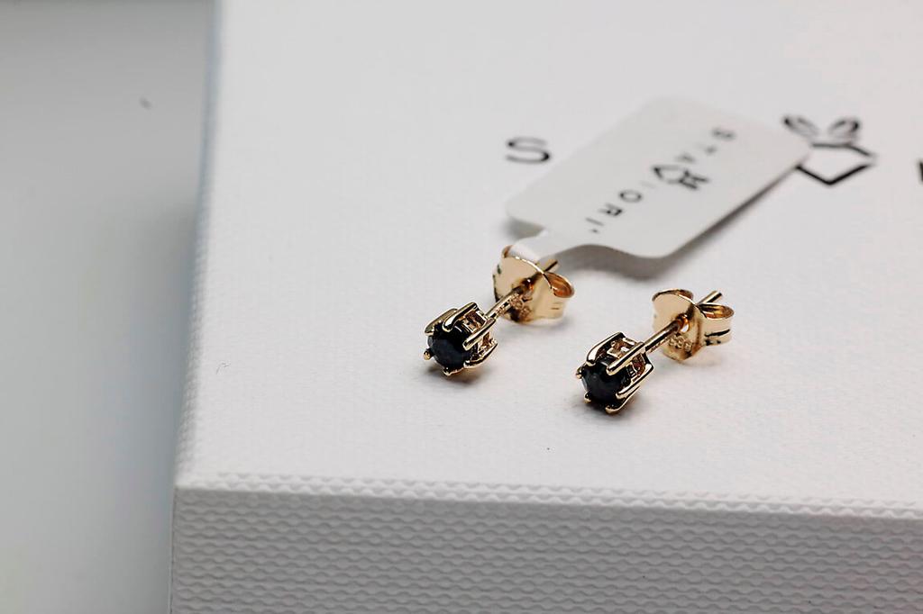 Gold Earrings with Sapphires