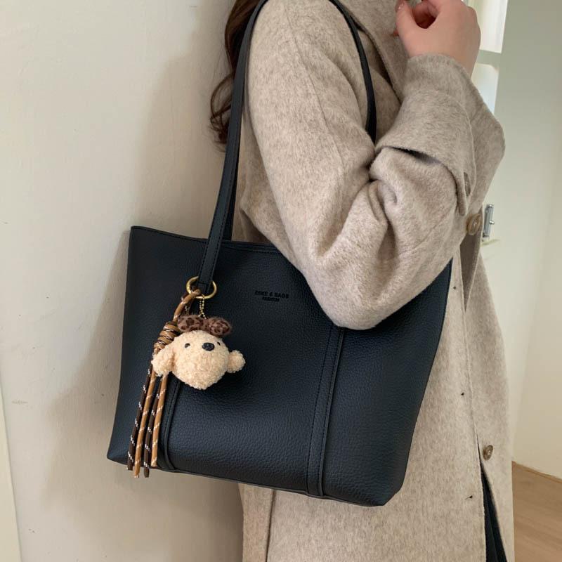 Simple casual work commuter tote bag 2025 new Korean version ins versatile high-end temperament women's shoulder bag