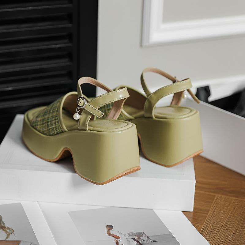 

женские летние сандалии на толстой платформе и танкетке, новая корейская версия, с открытым носком, под юбку, водонепроницаемые, на высокой платформе, не утомляют ноги, белая обувь 39