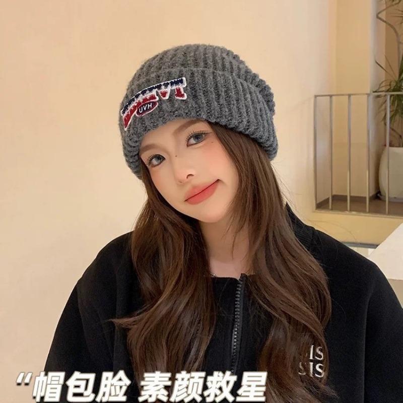 New Trend Knitted Hat Children's Winter Thickened Warm Student Couple Versatile Ear Protector Wool Hat