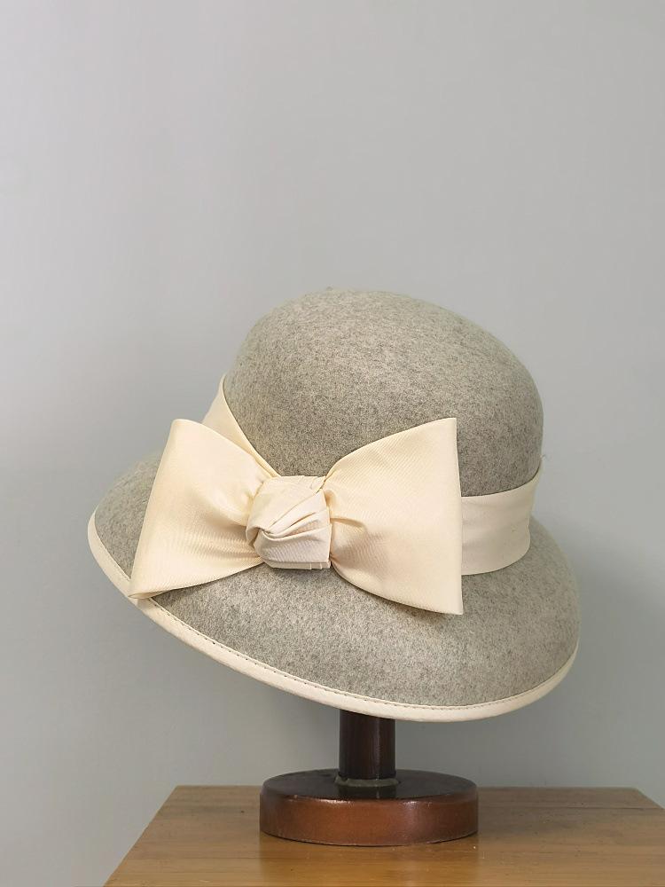 Autumn Winter 100% Wool Hat Bell Hat Women's French Elegant Retro Hepburn Autumn and Winter Celebrity Pearl Wool Felt Bucket Hat