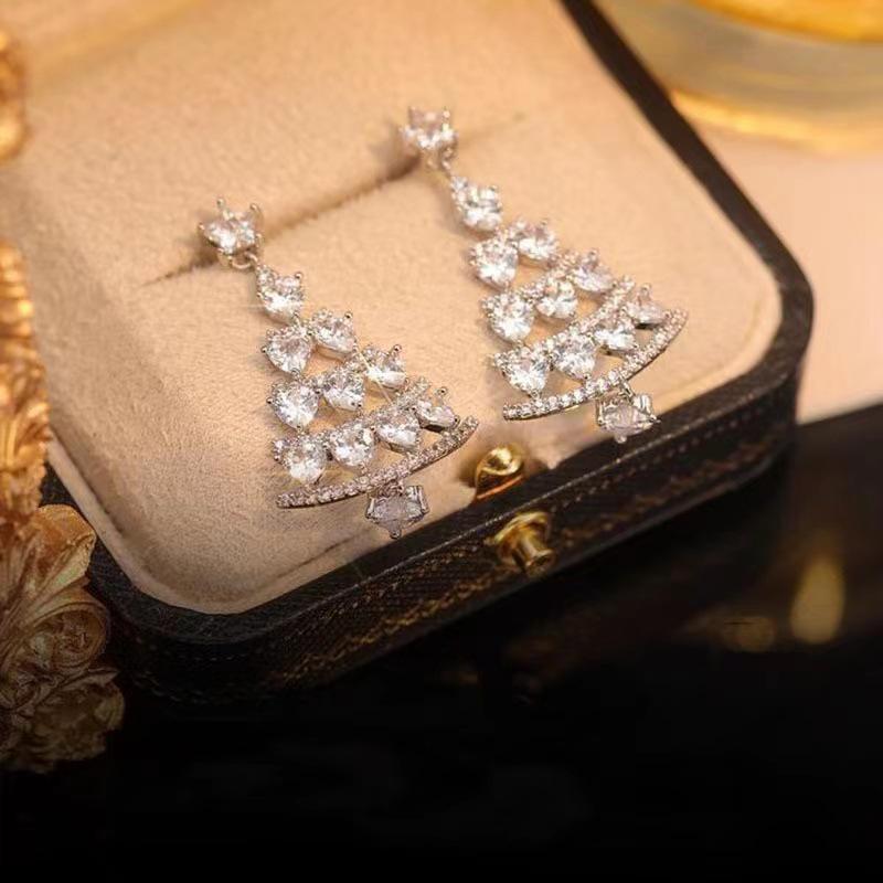 2021 Christmas Tree Earrings - Women's 925 Silver Needle Dangle Earrings, Face-Slimming, Versatile Ear Jewelry.