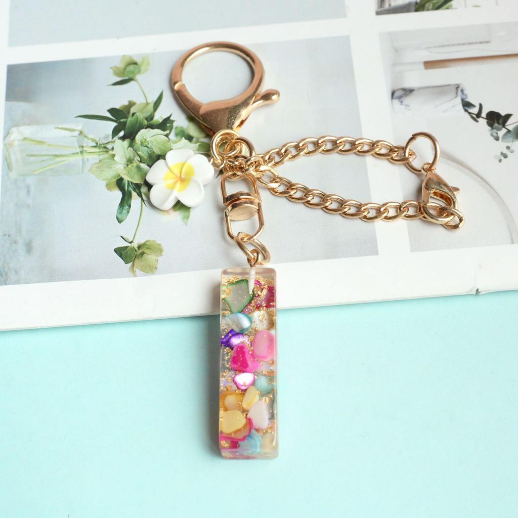 Dried Flower Letter Crystal Epoxy English Pendant Women'S Bag Key Chain