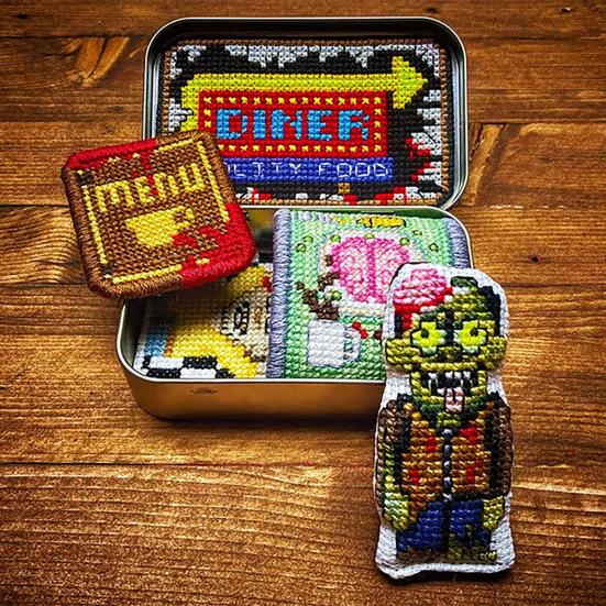 Tin Box Embroidery Kit Horror Themed Cross Stitch Kit Vintage Sewing Kit Halloween Embroidery Craft Set Gift for Embroidery Enthusiast