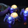 Halloween Aufleuchtende Spinnenfigur Realistische Plastikspinne Tierfigur mit LED-Licht für Halloween Innen Heimparty Deko