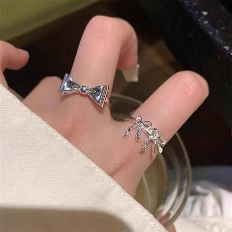 Irregular Three-dimensional Bow Ring with Female Niche Design, Adjustable Index Finger Ring, Korean Style Internet Famous Ring