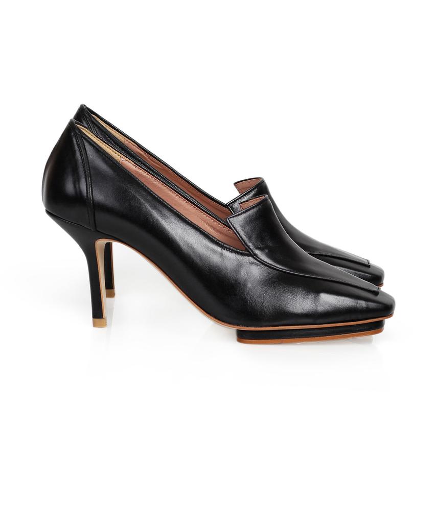 Pleiades Julianne Pumps - Black