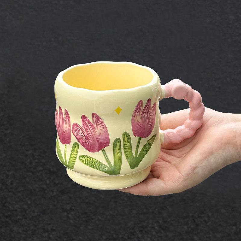 

High-value tulip cups, cute ceramic mugs, birthday gifts for male and female girlfriends, practical souvenirs 401-500ml