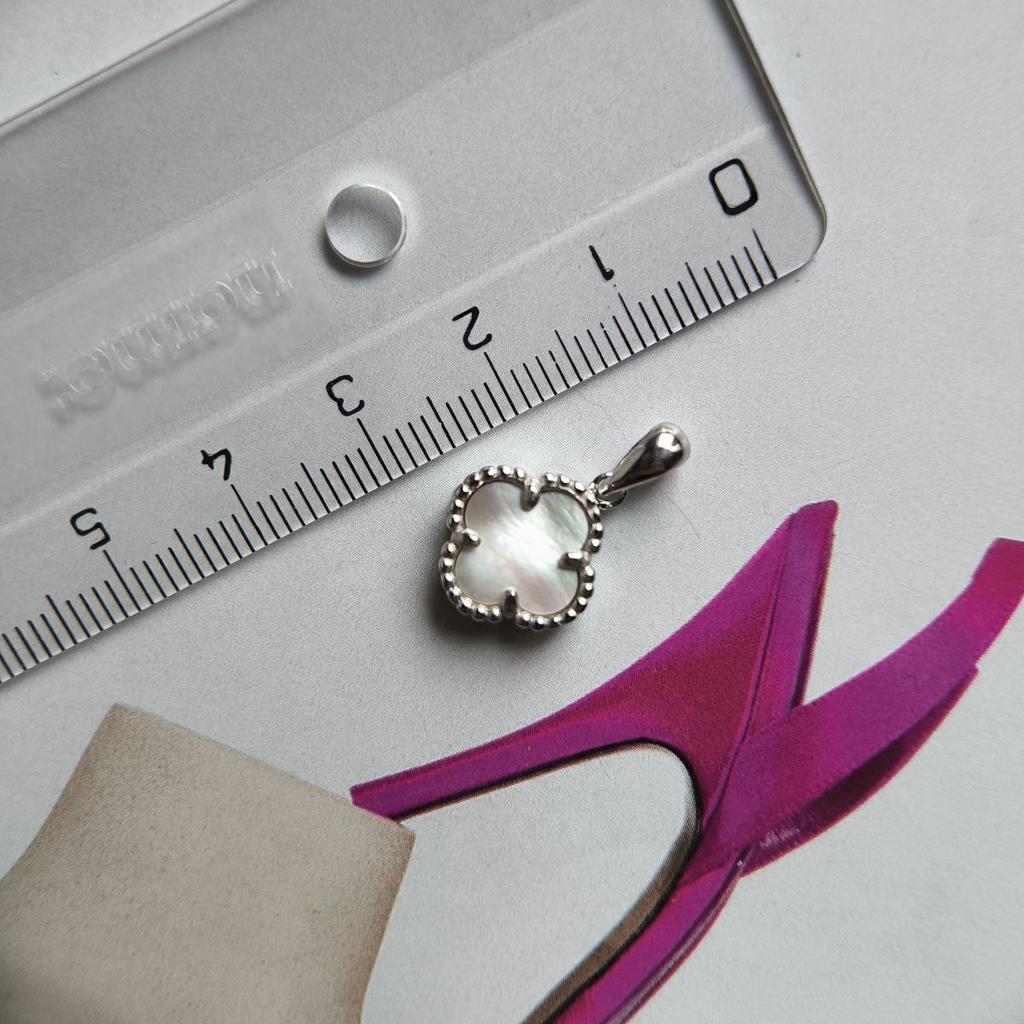 Серебряная подвеска с перламутром (60002363)