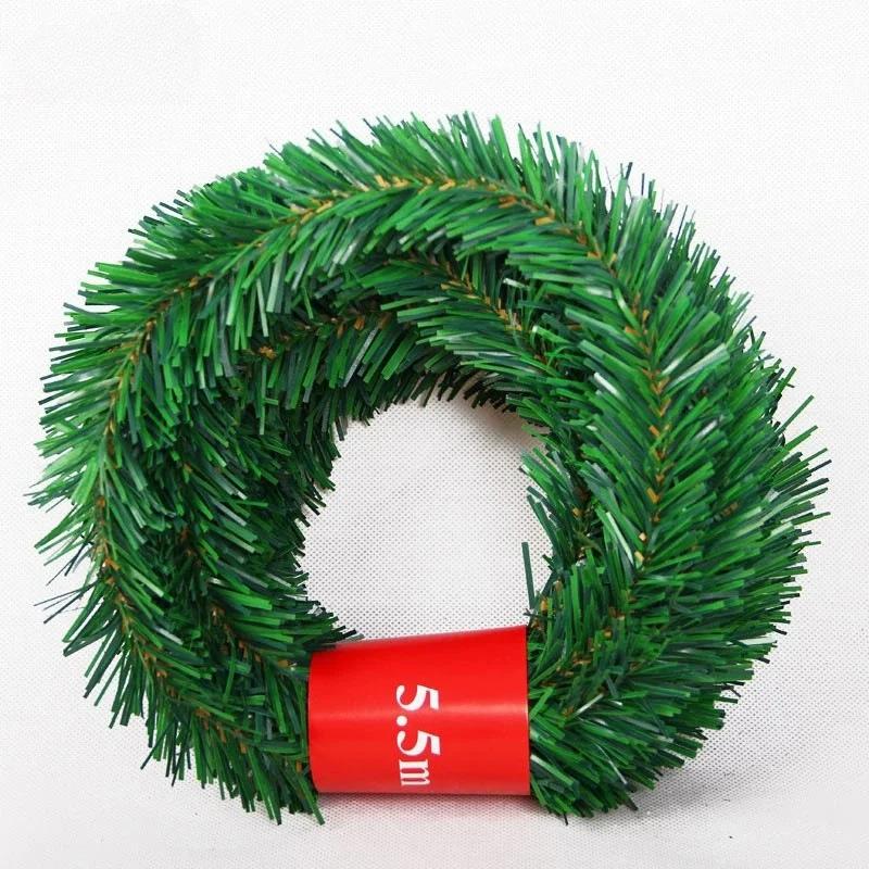 Artificial Pine Christmas Wreath Soft Green Holiday Garland Xmas Door Wall Decoration No Lights Festive Home Party Decor