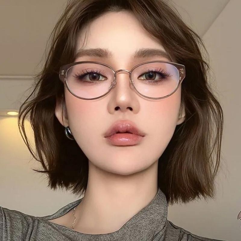 Modern Cat Eye Glasses For Women With Blue Light Blocking Pc Lenses For Fashionable Adults