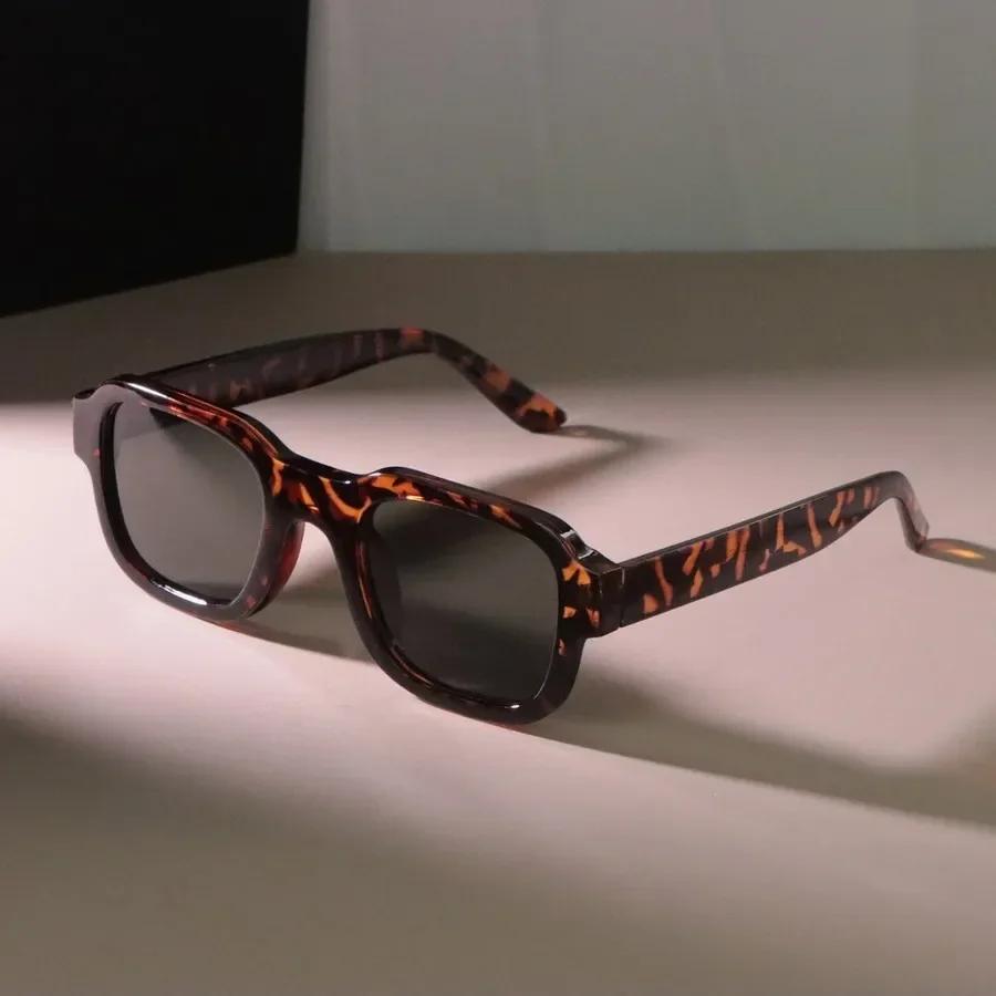 Lunettes de Soleil Rétro Carrées de Designer Petit Cadre Miroir Lunettes de Soleil Femmes Hommes Marque Vintage Oculos De Sol