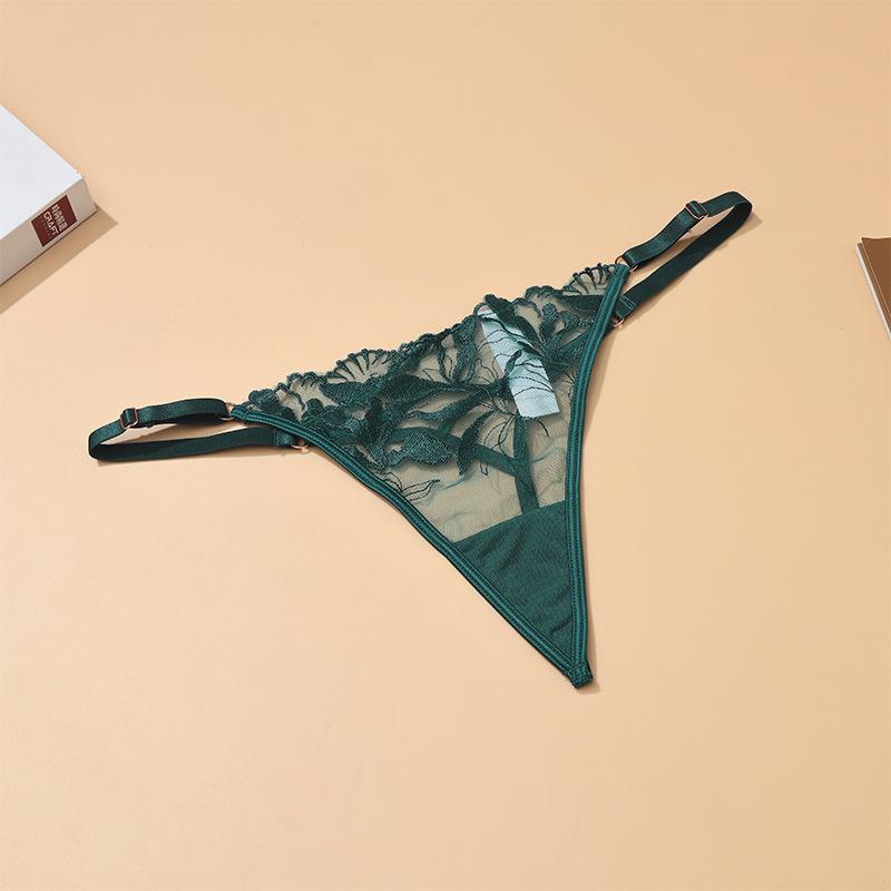 Women's erotic embroidered lace underwear, pure cotton thong, sexy tight T-shirt, strapped girls, sexy sexy