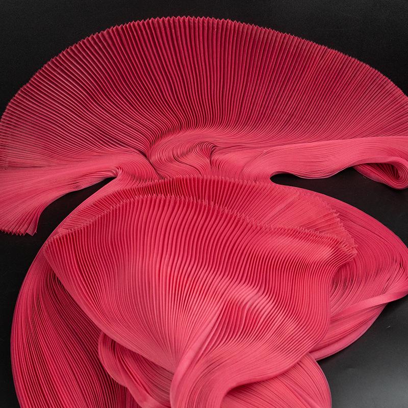 Pleated White Organza Crinkle Fabric for Evening Dress Decoration