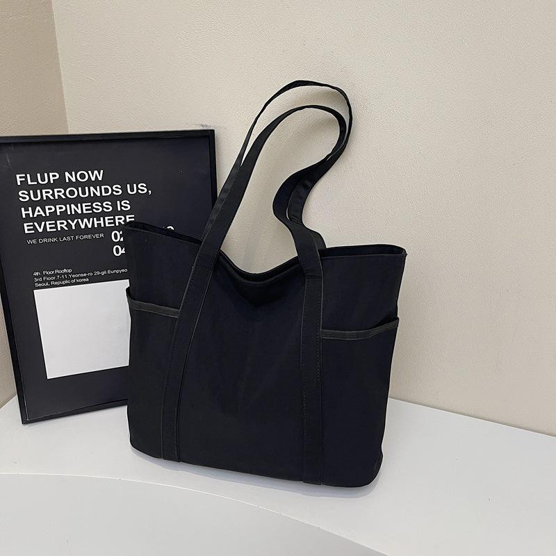Korean version of casual lazy style large-capacity underarm bag 2025 new simple nylon cloth tote bag versatile shoulder bag