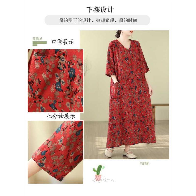2025 Literary Retro Travel Plus Slim Cotton V-Neck Dress
