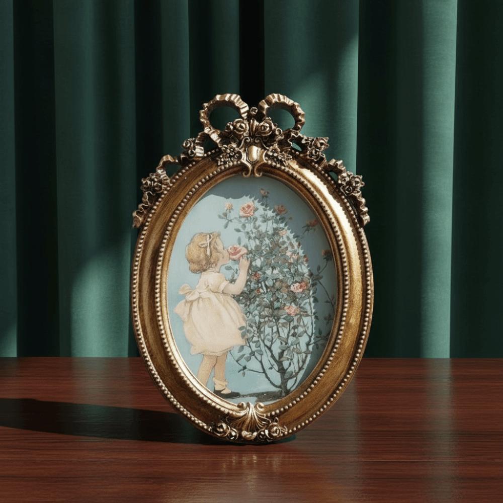 Vintage Photo Frame Golden Desktop Ornament Gift Tabletop Decor  For Bedroom Study Living Room