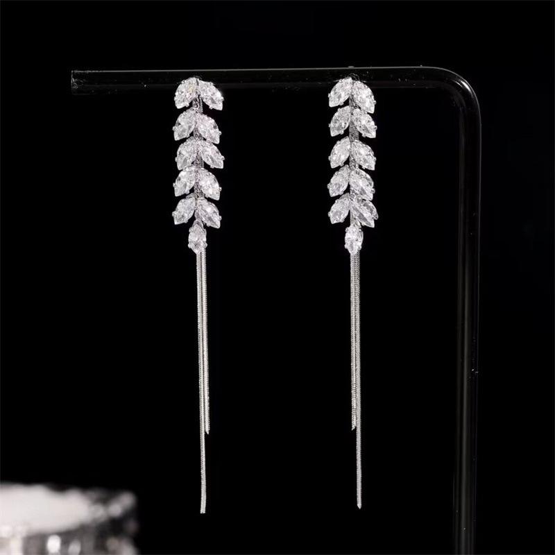 111 silver needle tassel long wheat ear earrings women, niche unique full diamond leaf stud earrings temperament show face thin earrings