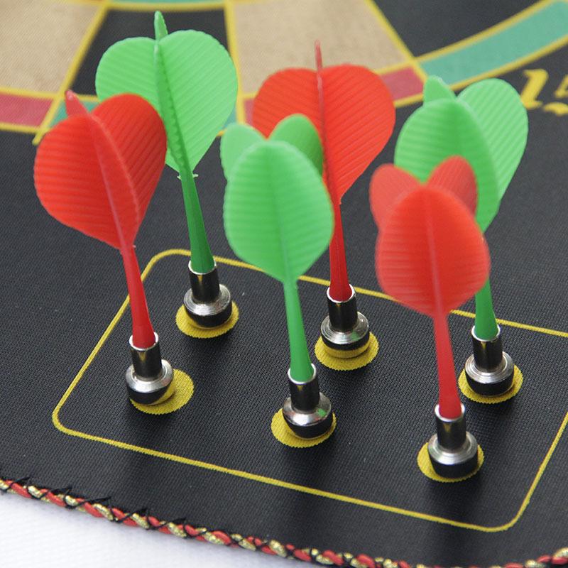 Jeu de fléchettes magnétique avec 12 fléchettes magnétiques Jeux de fléchettes sûrs pour l'intérieur et l'extérieur Design enroulable double face Parfait pour un cadeau de Noël
