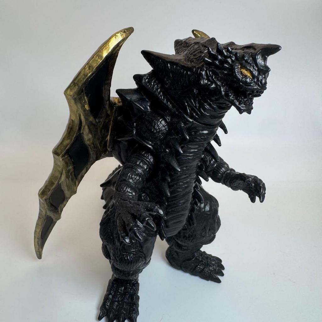 Used [King of Mons] Original Painted Product Ultra Monster Mini Soft Vinyl Mini Figure
