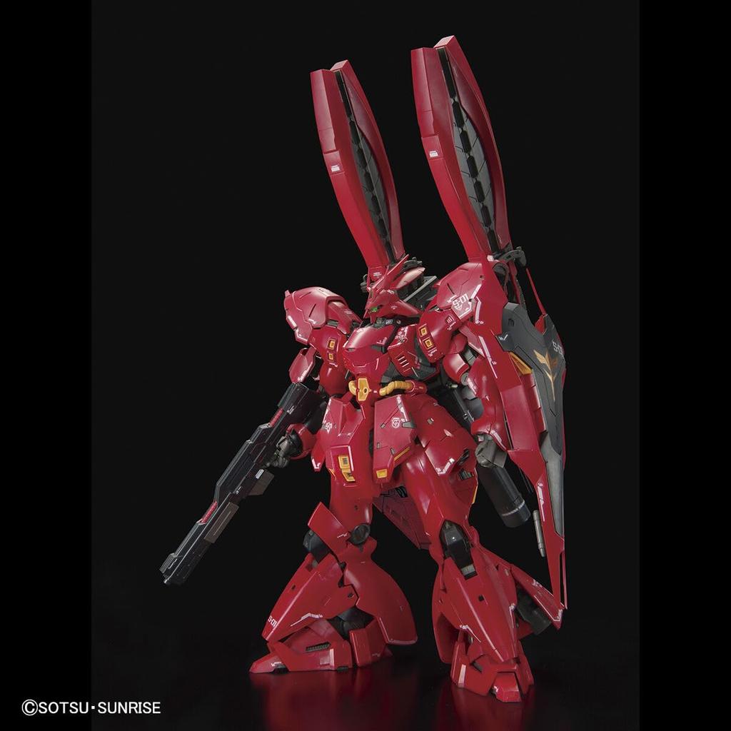 [RG] 1/144 scale MSN-04FF Sazabi Mobile Suit Char's Counterattack Plastic Model Kit SIDE-F Exclusive