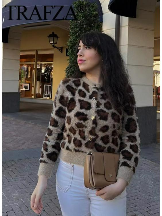 European & American Women's Round Neck Animal Print Faux Fur Knitted Cardigan Coat - Winter Collection