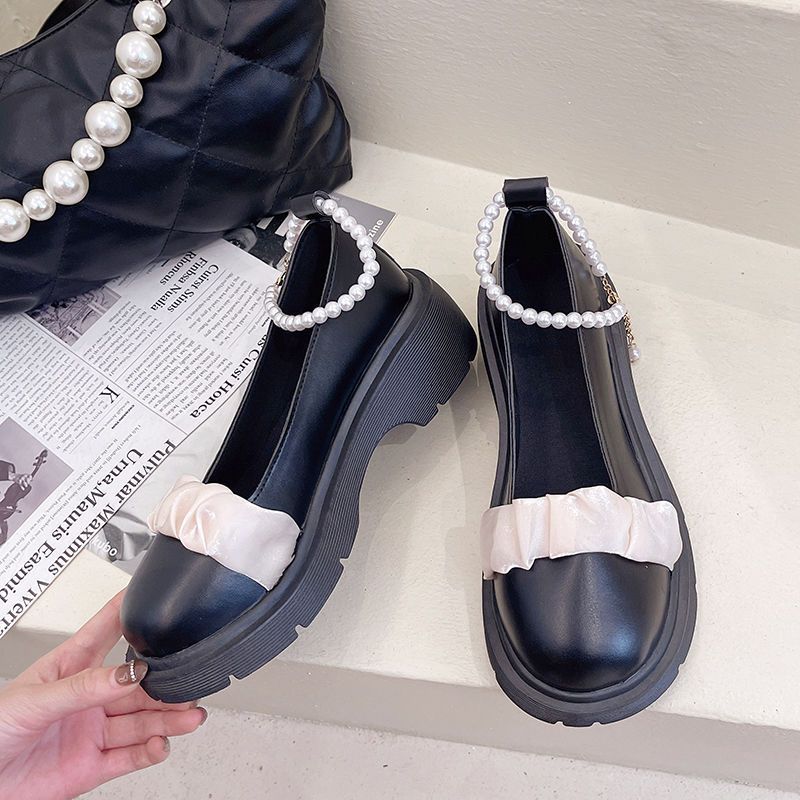 

Модные французские туфли Мэри Джейн, весна-лето 2024, новые элегантные модные туфли с жемчугом, универсальные, на толстом каблуке, с толстой подошвой, высокие каблуки для женщин 40 чёрный