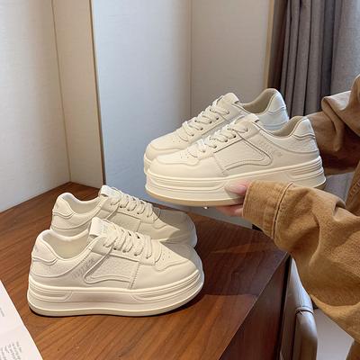 Thick-soled Heightening Versatile Casual Board Shoes 2025 New Autumn Models Popular Women's Lightweight Soft-soled White Shoes Are Not Tired
