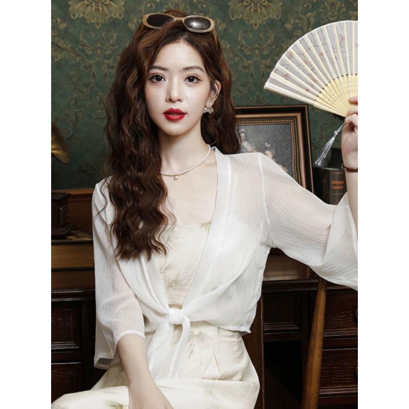 Women's Versatile Chiffon Shawl: Summer Sun Protection Mid-Sleeve Cardigan and Sleeveless Camisole Dress Set.