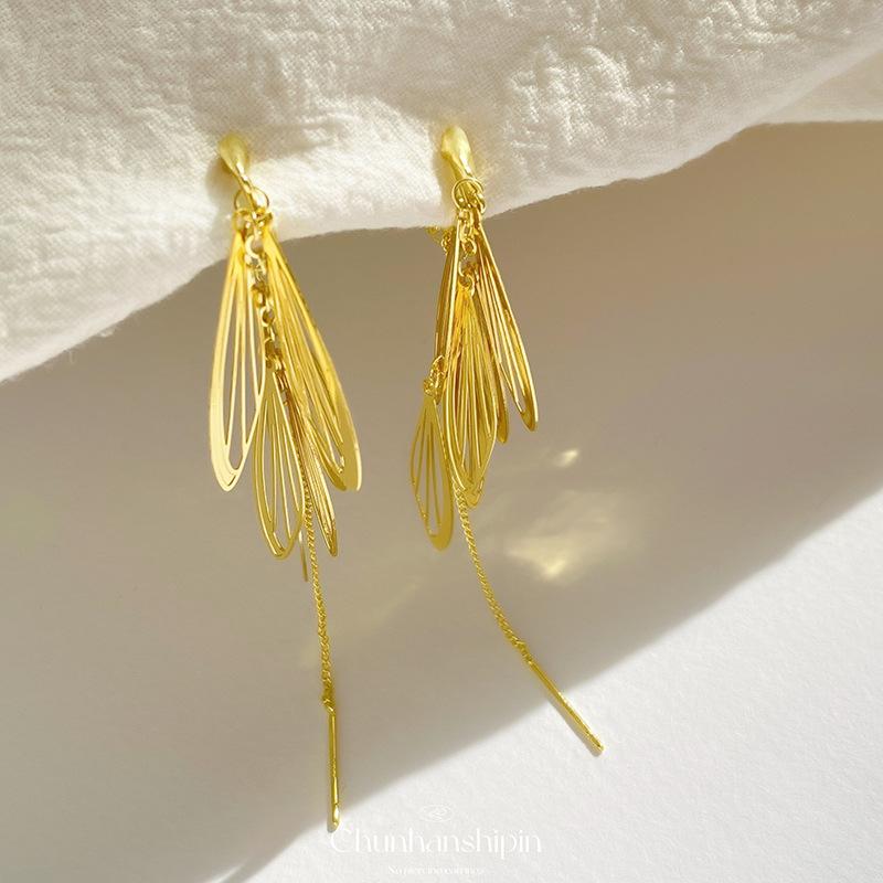

Skinny square face, mosquito coil disc, ear clips, no ear piercings, female long tassel gold stud earrings, high-end sense, light luxury niche