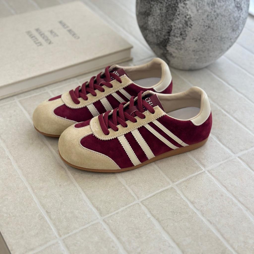 2025 Autumn New Leather Flat-bottomed German Training Shoes Women's Versatile Casual Sports Shoes Ins Trendy Korean Retro