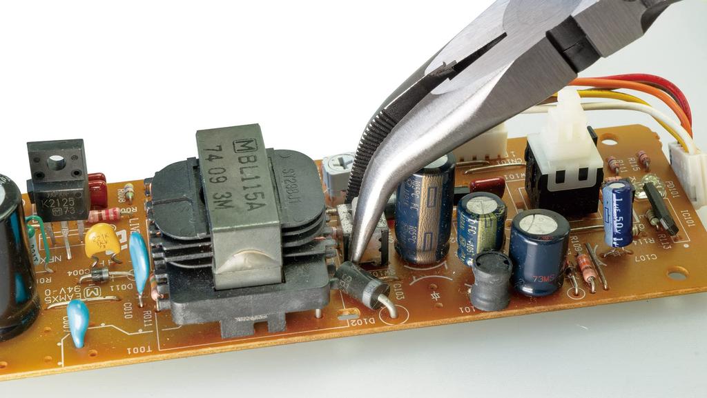 Tsunoda King TTC Bent Nose Pliers FR-150